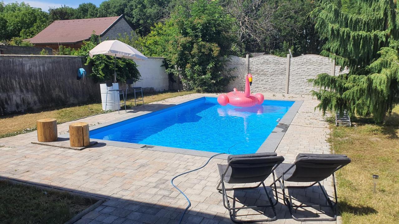 4 Room Flat With Garden And Pool Кіттзе Екстер'єр фото
