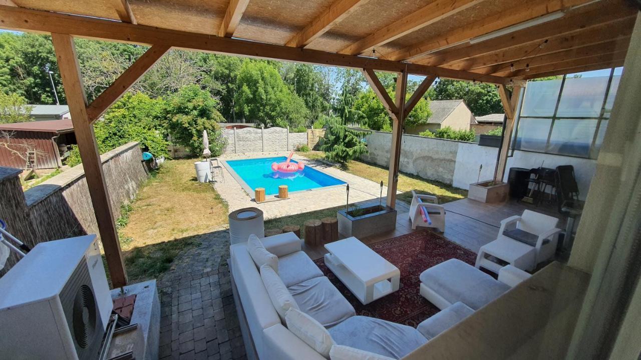 4 Room Flat With Garden And Pool Кіттзе Екстер'єр фото